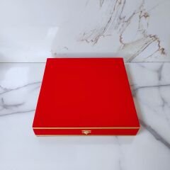 DM PORSELEN KIRMIZI PLAKET TABAK 25 CM KADİFE KUTU
