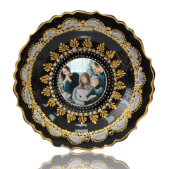 Dm Porselen Siyah Altın El Yapımı Kadife Kutulu Hediyelik Plaket Çini Tabak (Logo, Resim ve Yazı Tasarımlı)